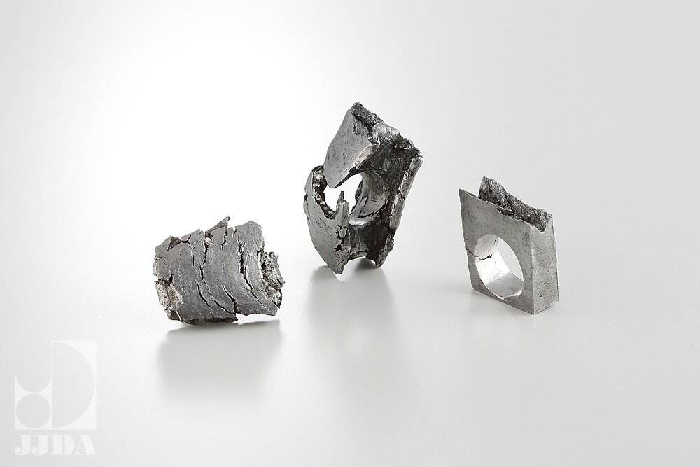 リング、ブローチ/Ring, Brooch